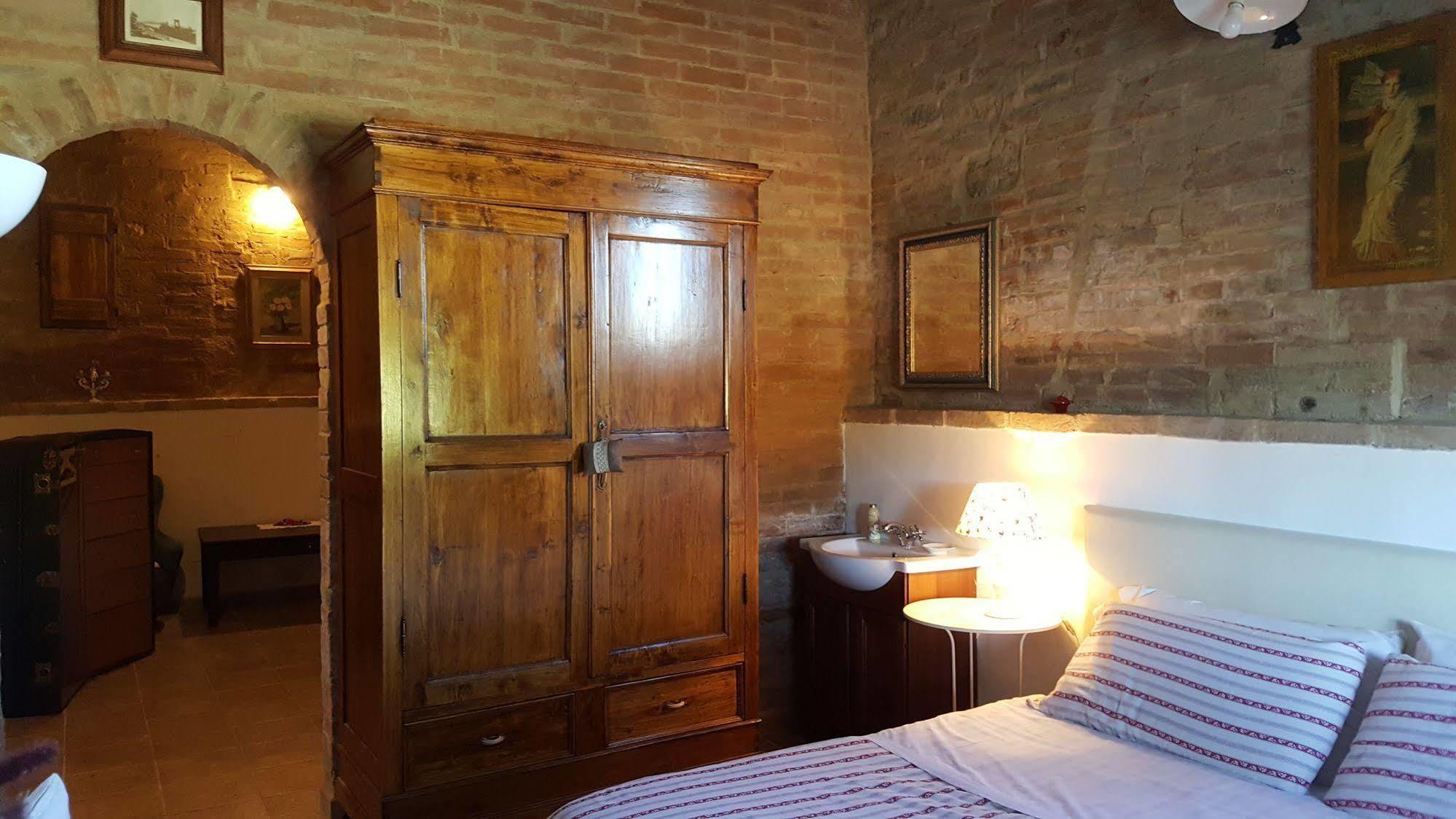 Casa Vacanze Fornace Buonconvento Kültér fotó